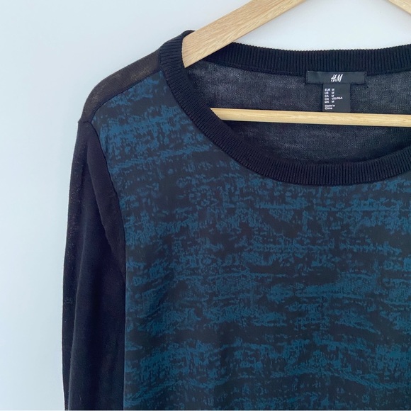 H & M BLACK/TEAL MIXED MEDIA TOP/LIGHT SWEATER, MEDIUM - Picture 4 of 9